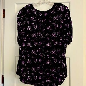 Torrid Harper Blouse- Size 2- Great Condition